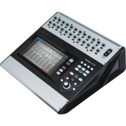 TOUCHMIX-30 PRO 32 CANAUX QSC